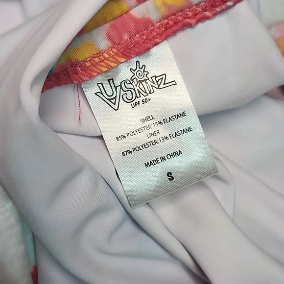 NWT UV Skinz Tankini Swim Top S Multicolor Dot Print UPF 50+ Ruched Bust - Picture 9 of 9